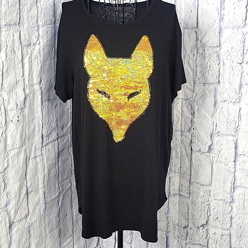 UMGEE Black and Gold Sequined Cat Blouse Large